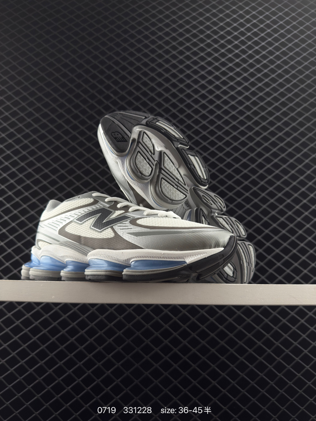 New Balance NB U2000CZA